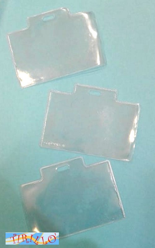 CARTOLERIA UFFICIO - 10 porta badge in pvc morbidi a busta