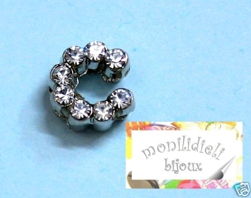 BIGIOTTERIA PERLINE - iniziale - lettera C con strass - 4pz